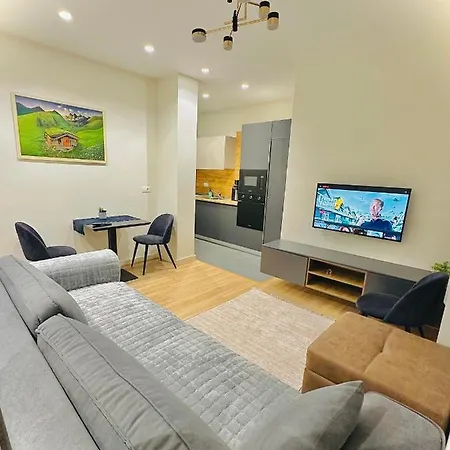Apartment Charming And Bright Center Apartament *
