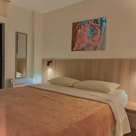 Apartment Charming And Bright Center Apartament