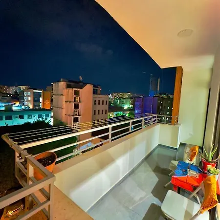 Charming And Bright Center Appartement